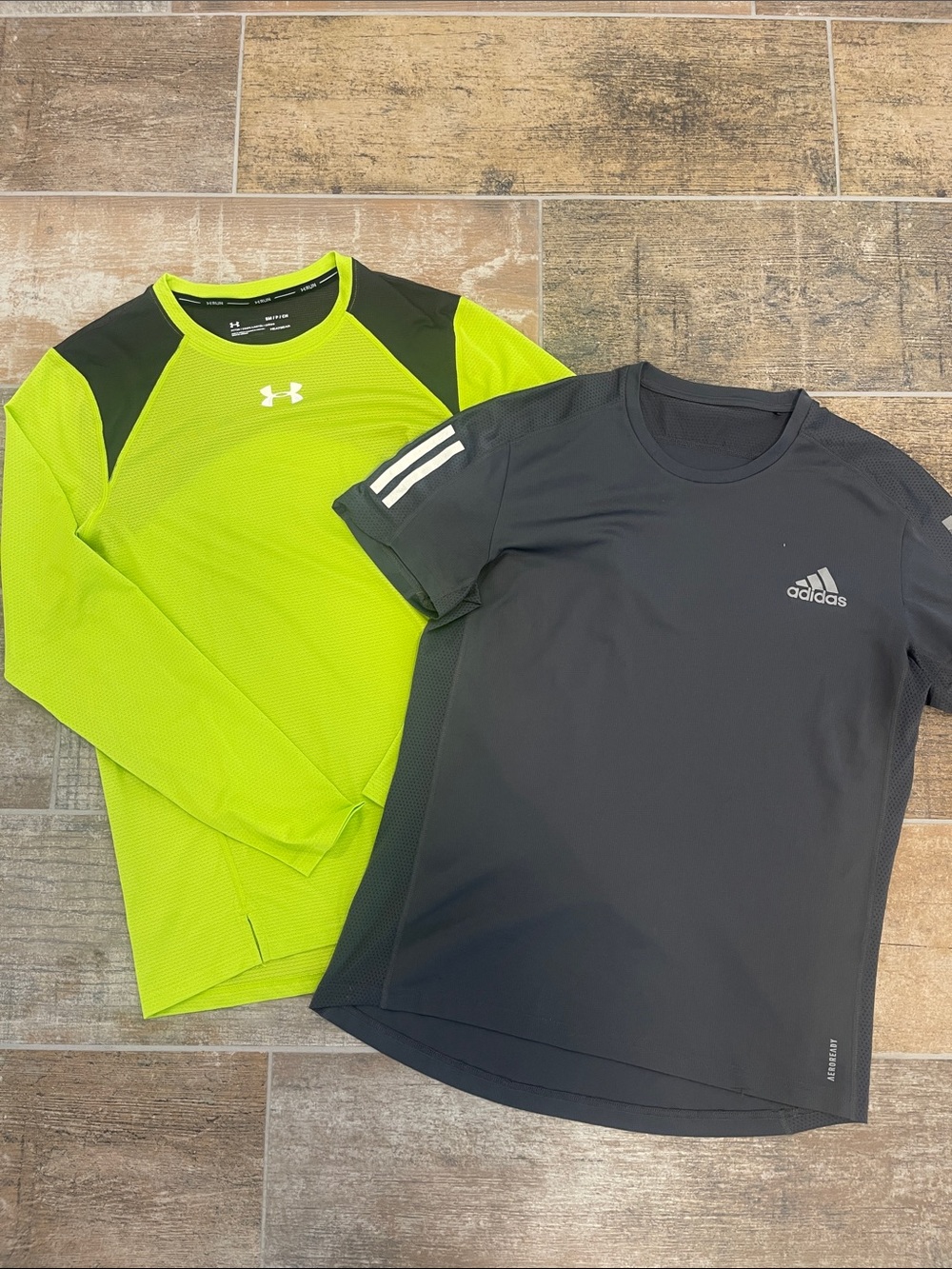 Under Armour & Adidas Men’s Running Shirt Tee Bundle of 2 Size Small S